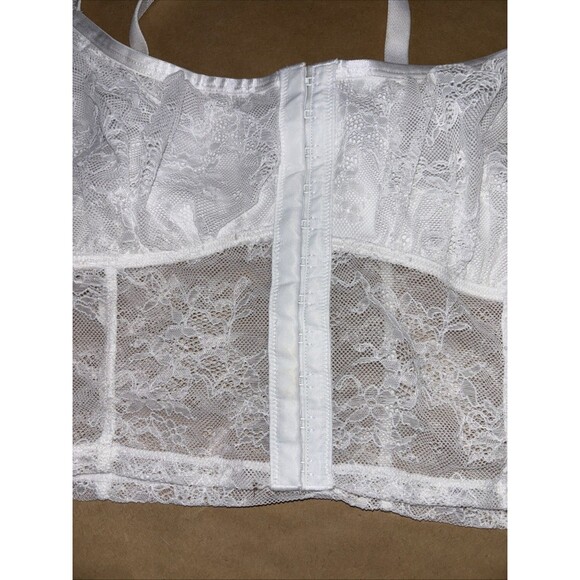 No Boundaries White Lace Bralette Top Size Large - Picture 2 of 7